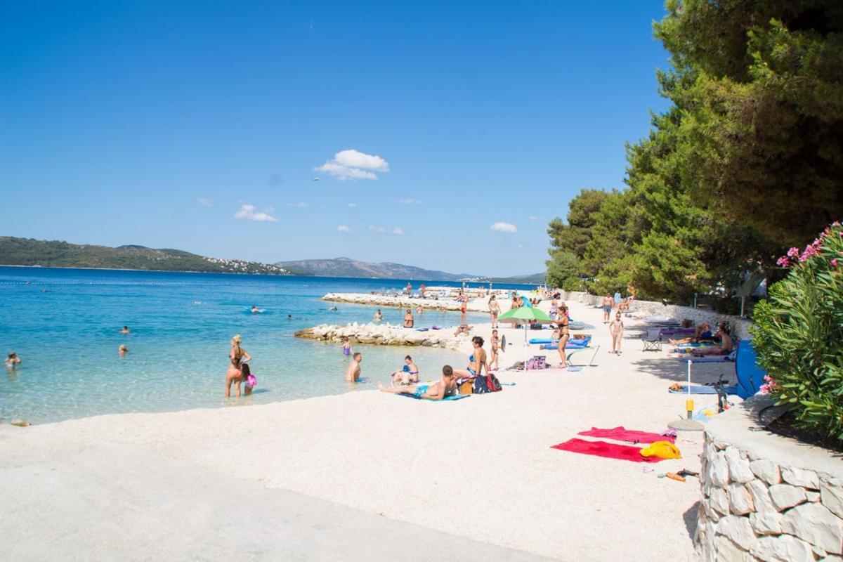 Villa Mira Trogir Exterior photo